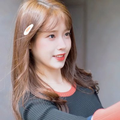 罗衣相逢九重春